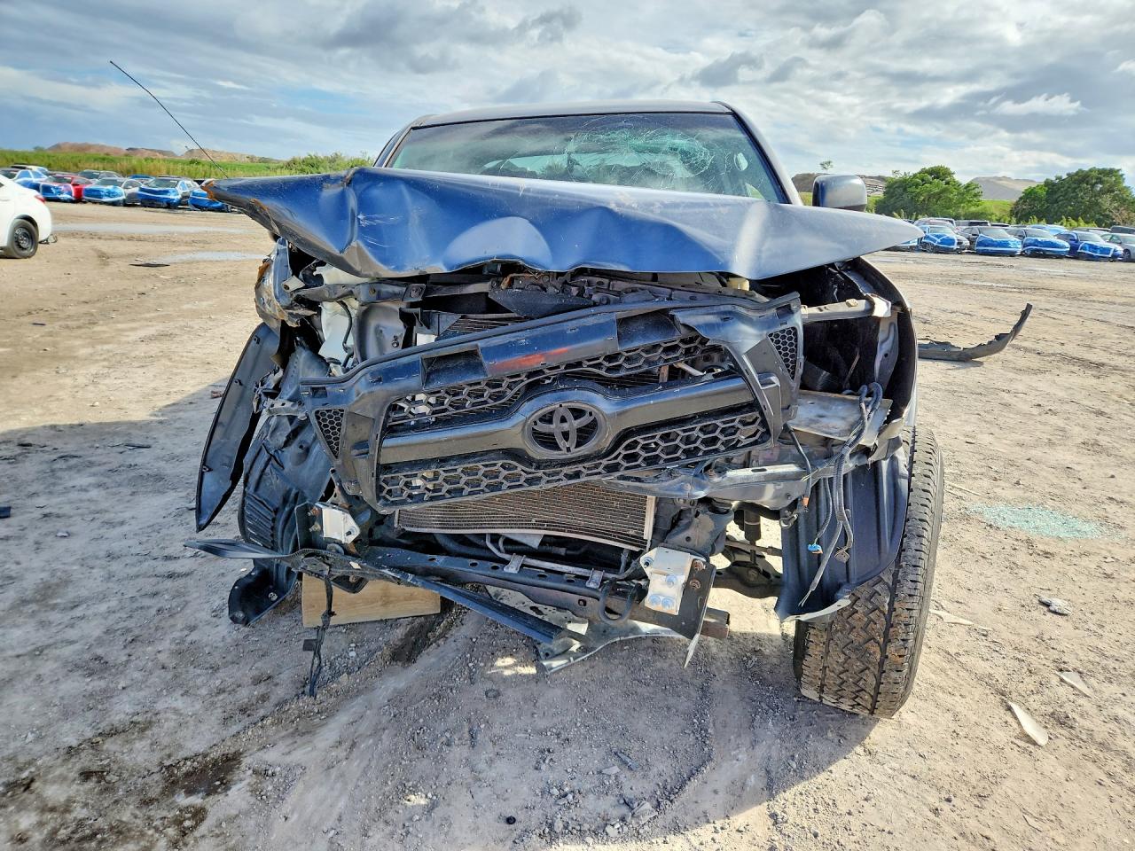 2011 TOYOTA TACOMA