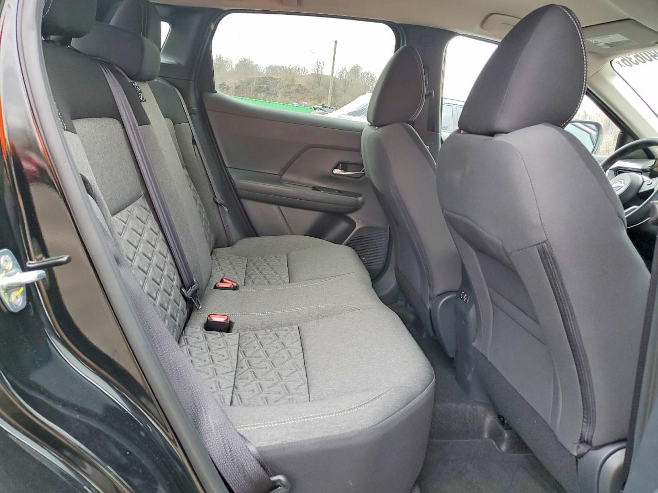 2026 NISSAN KICKS