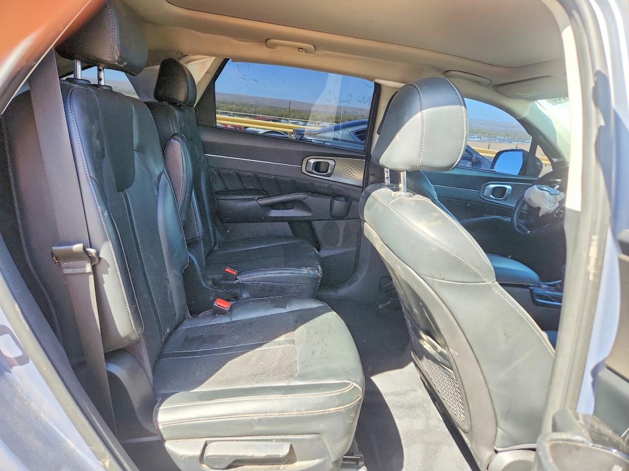 2021 KIA SORENTO