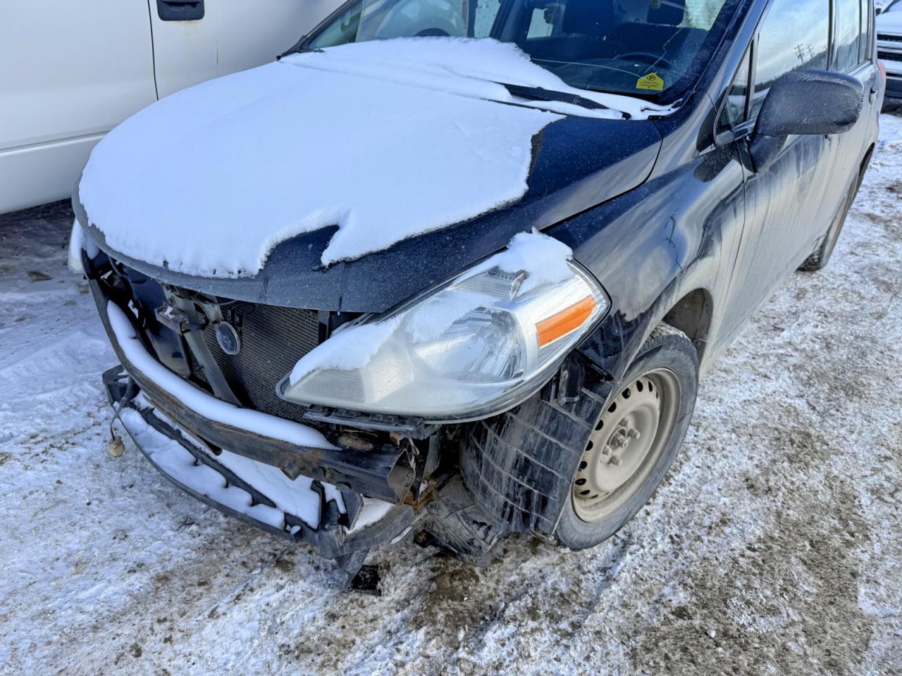 2012 NISSAN VERSA