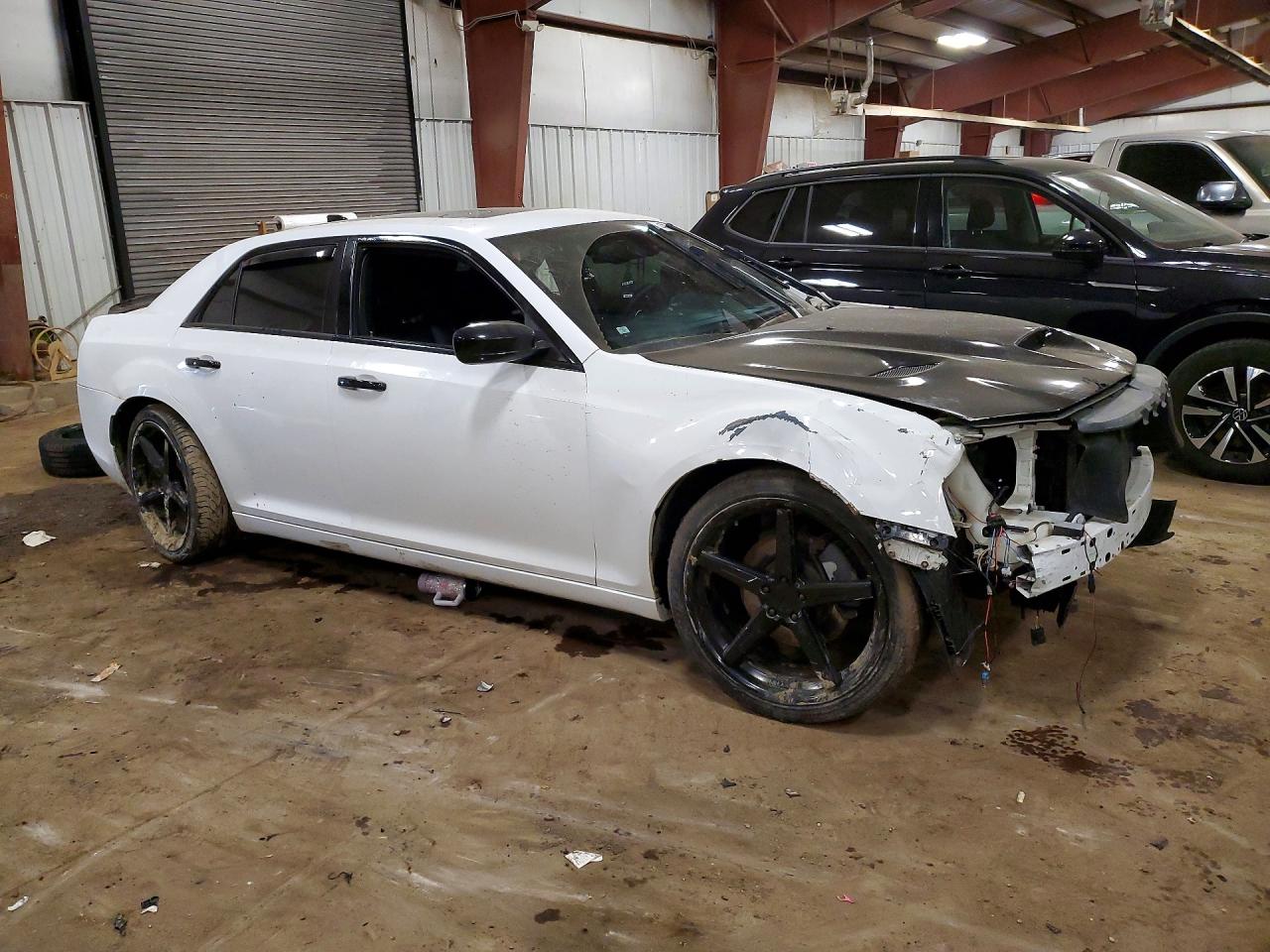 2016 CHRYSLER 300