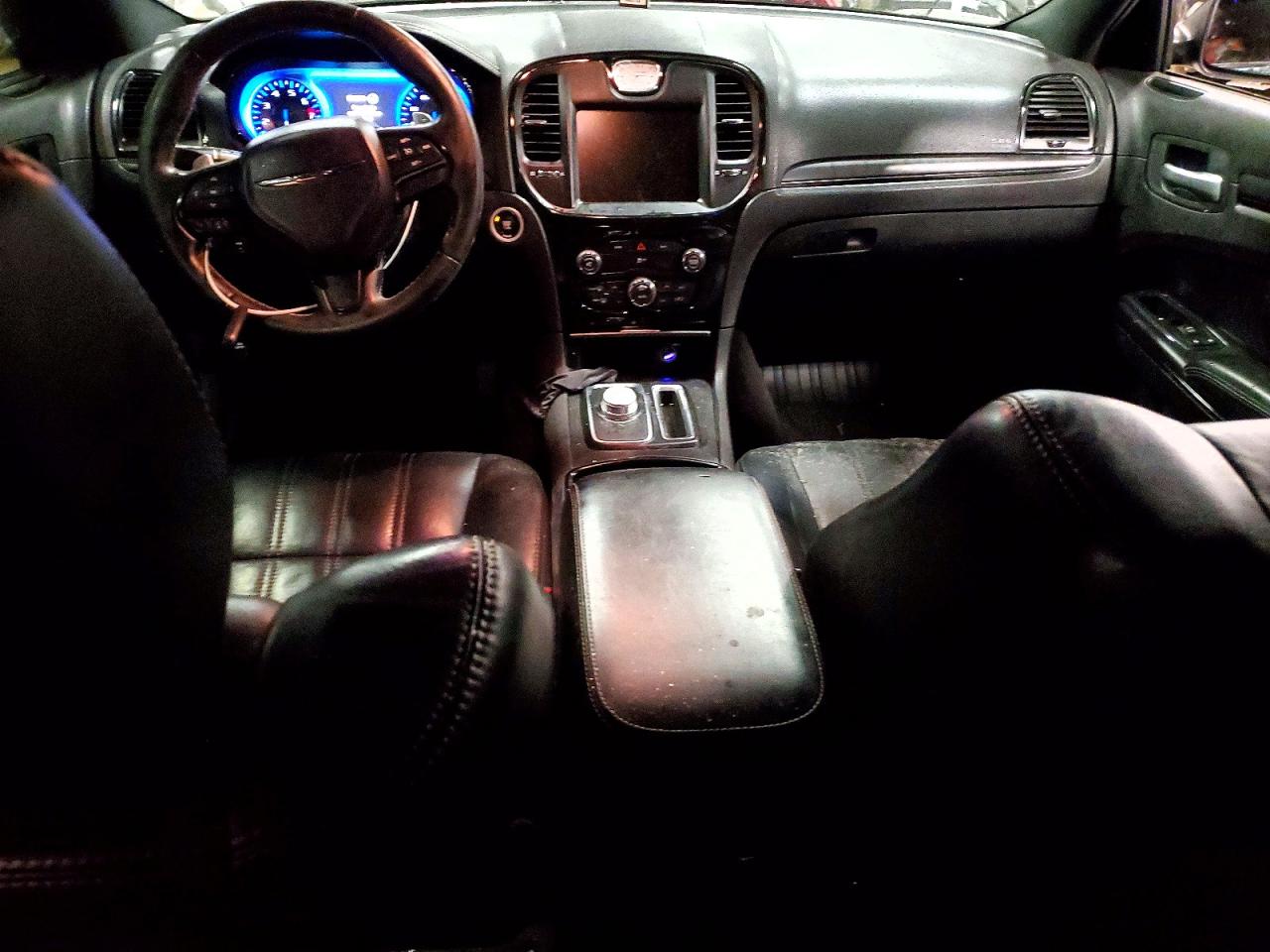 2016 CHRYSLER 300