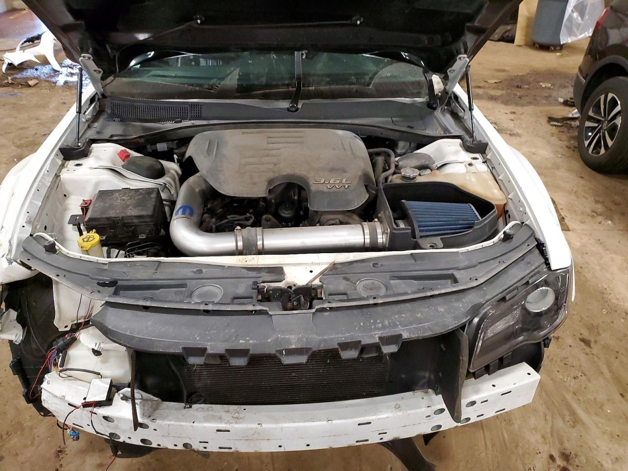 2016 CHRYSLER 300