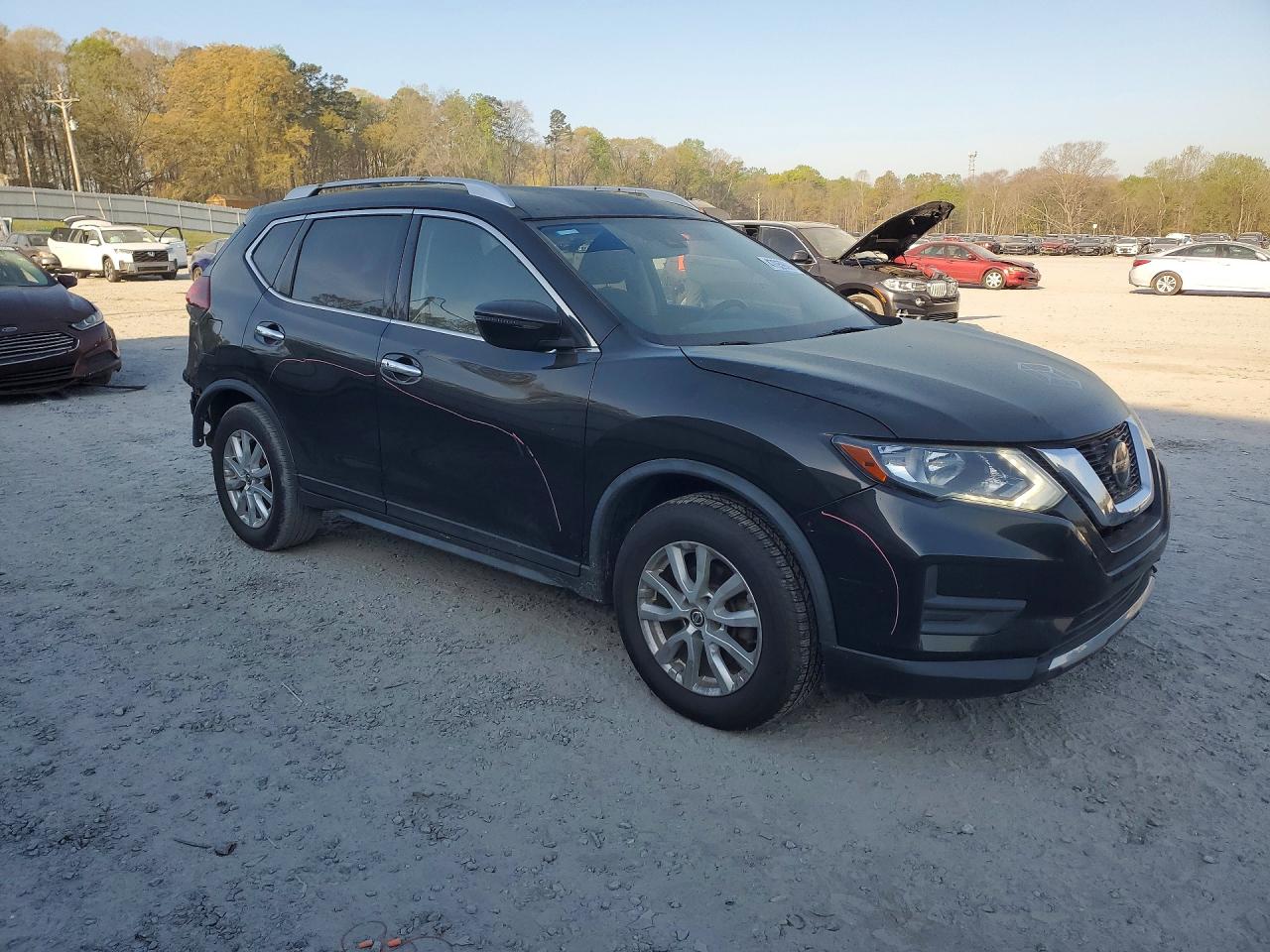 2019 NISSAN ROGUE