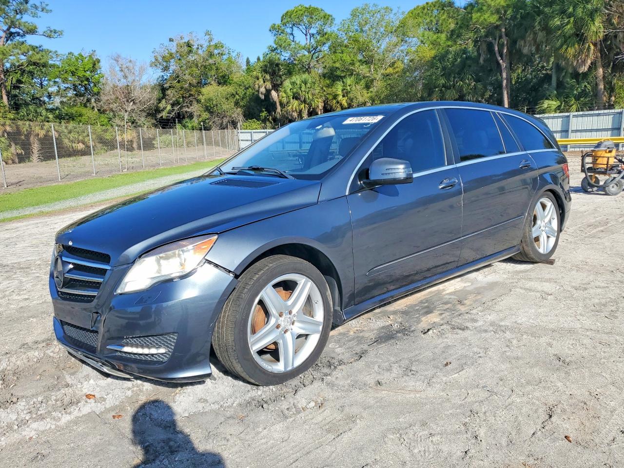 2011 MERCEDES-BENZ R-CLASS