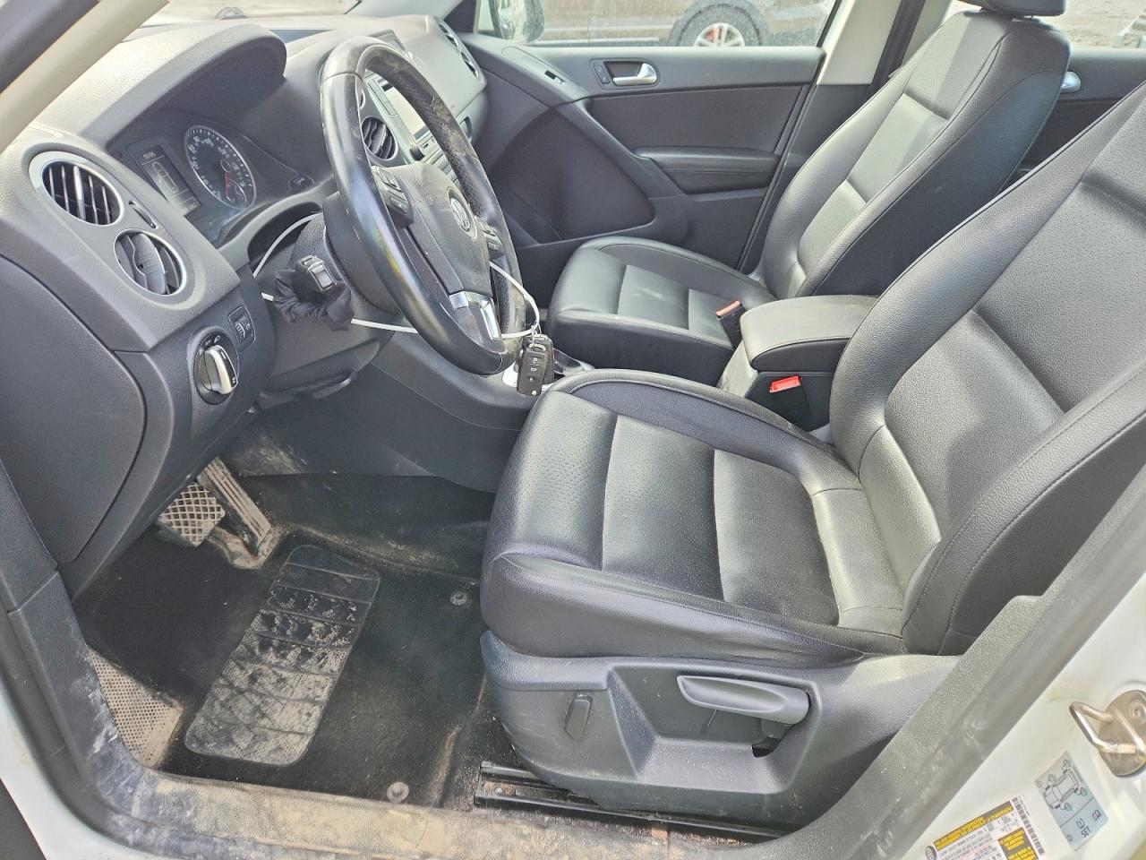 2016 VOLKSWAGEN TIGUAN