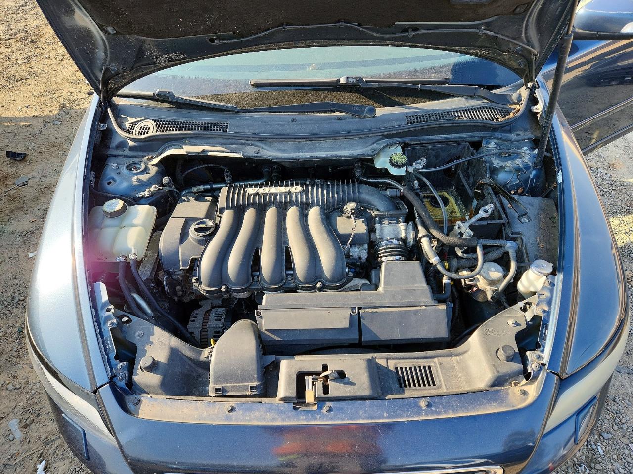 2008 VOLV S40