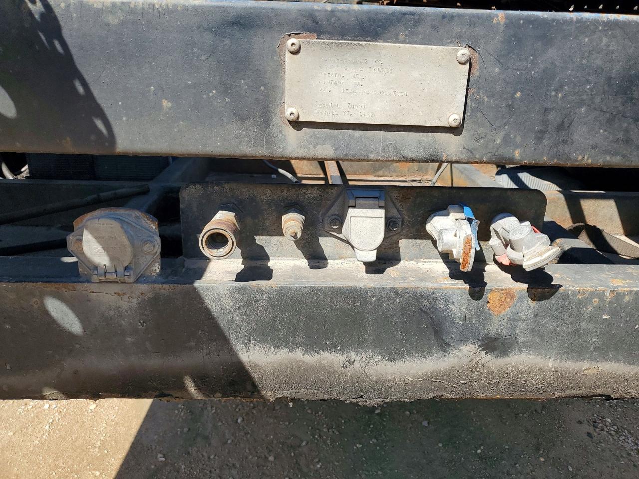 1995 EAGL TRAILER
