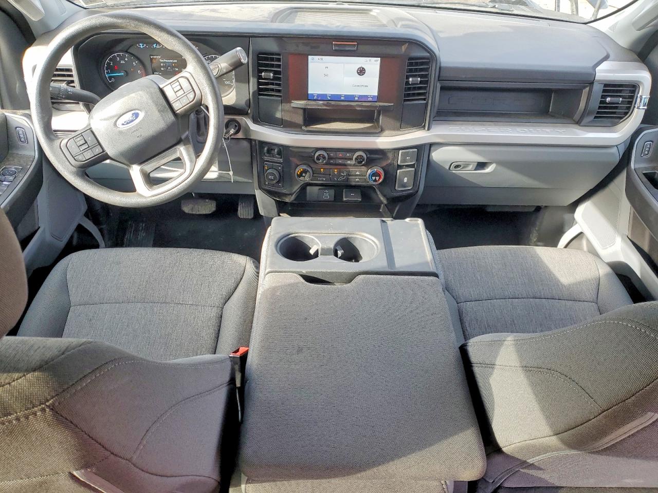 2025 FORD F250
