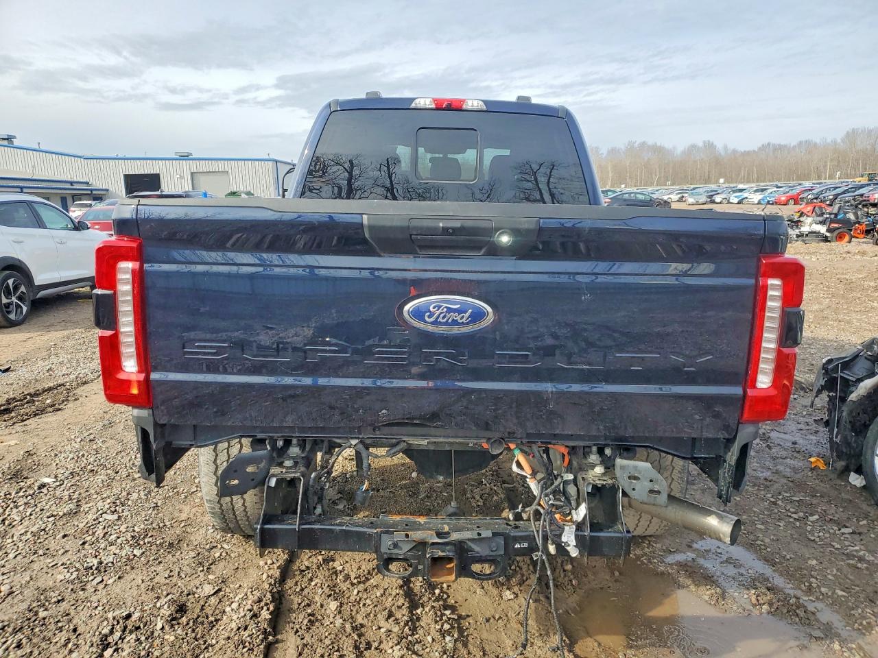 2025 FORD F250