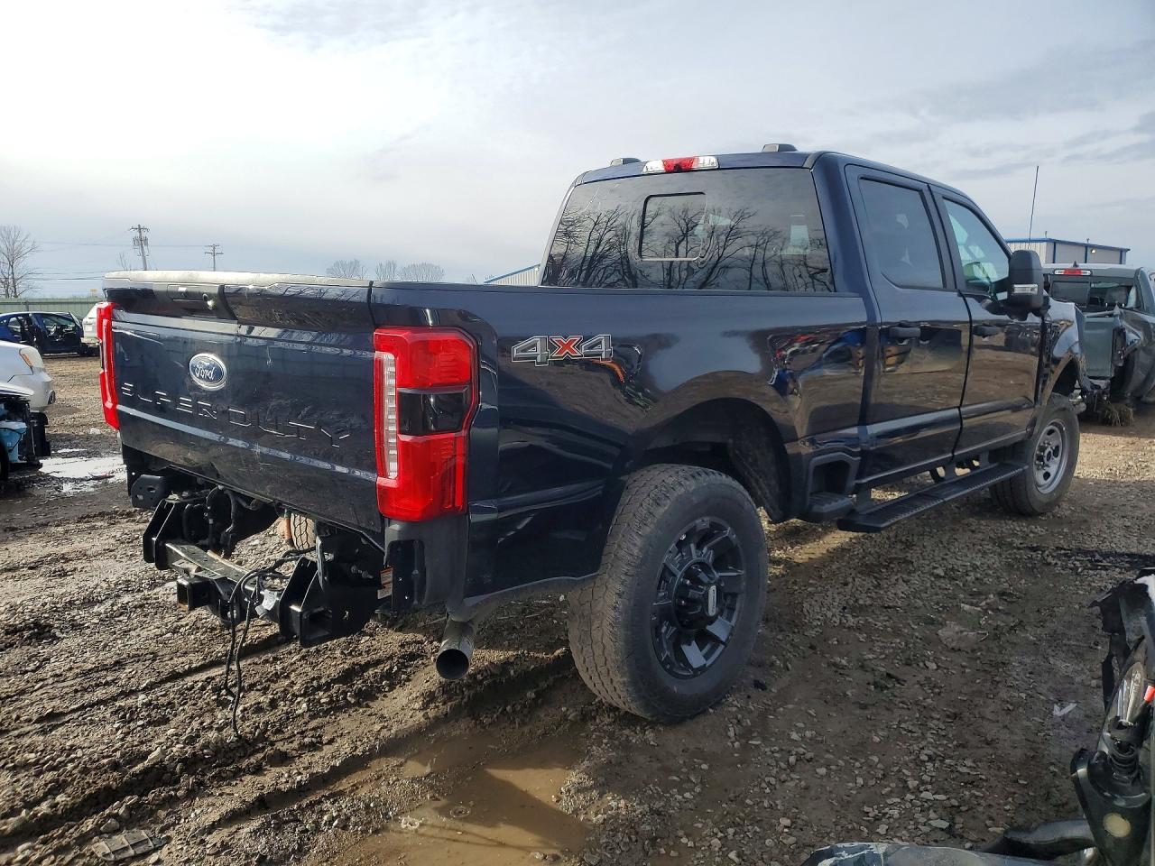 2025 FORD F250