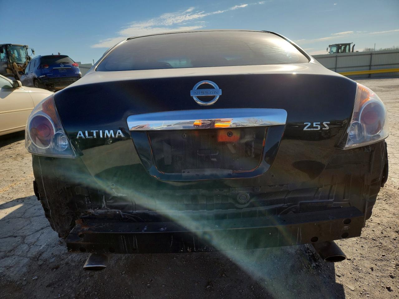 2010 NISSAN ALTIMA