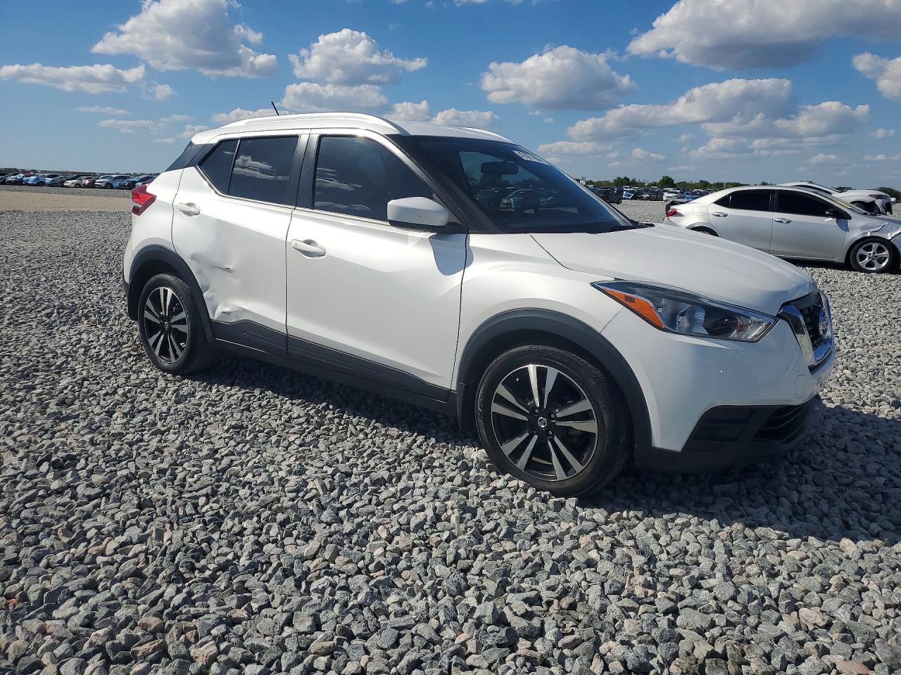 2020 NISSAN KICKS