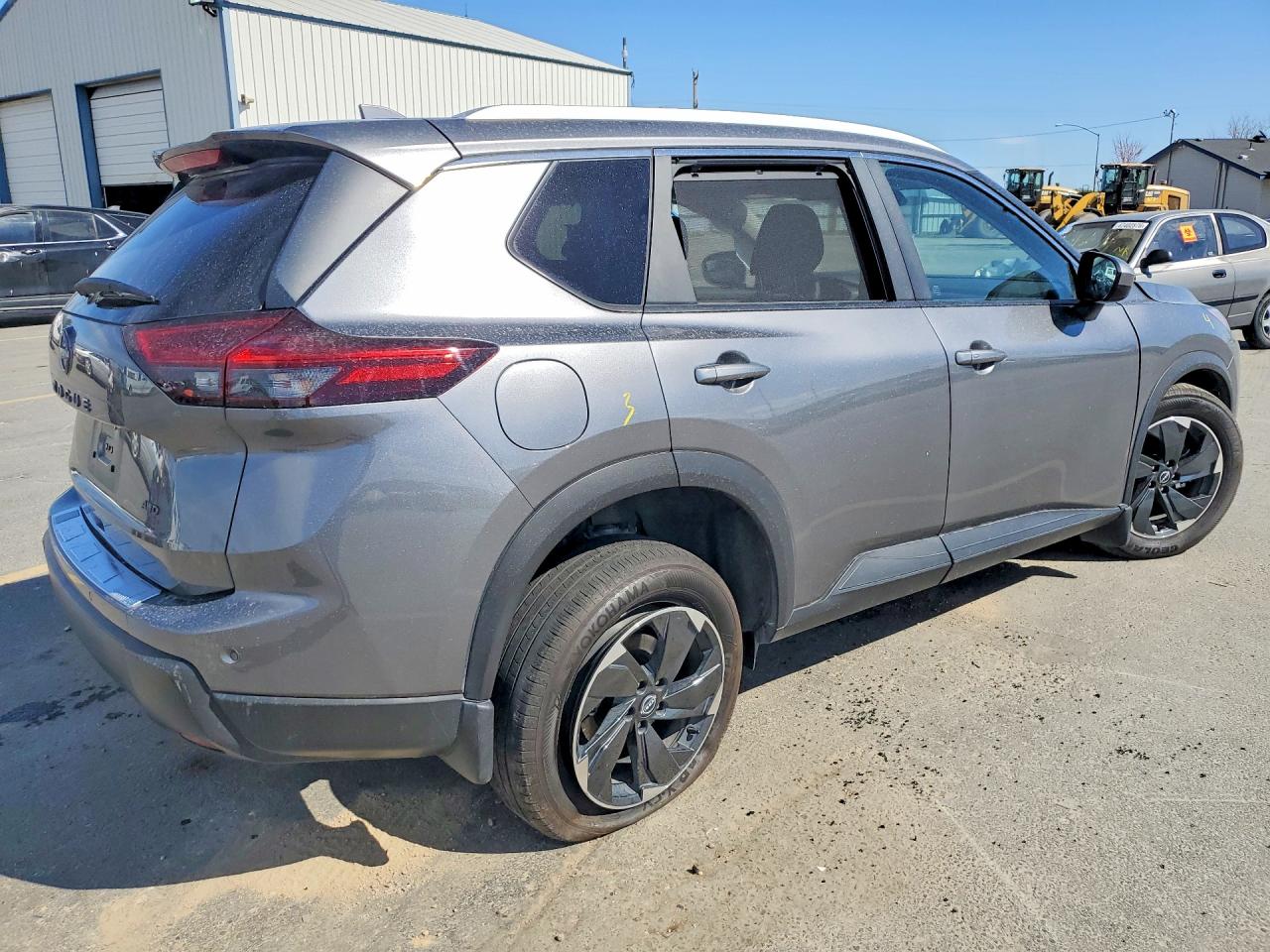 2025 NISS ROGUE