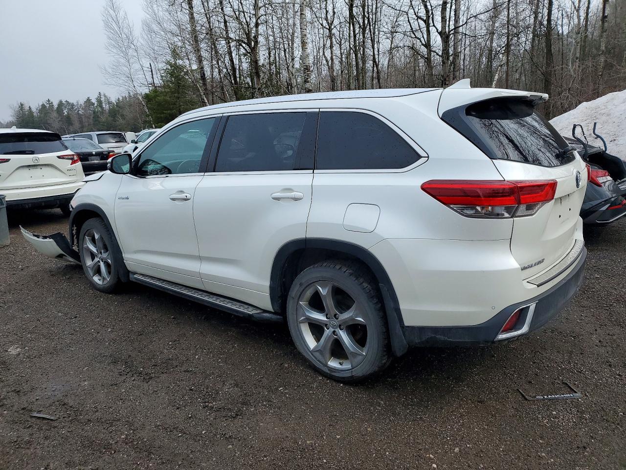 2018 TOYOTA HIGHLANDER
