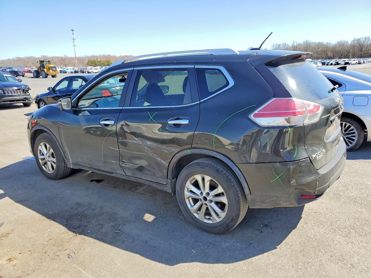 2014 NISSAN ROGUE