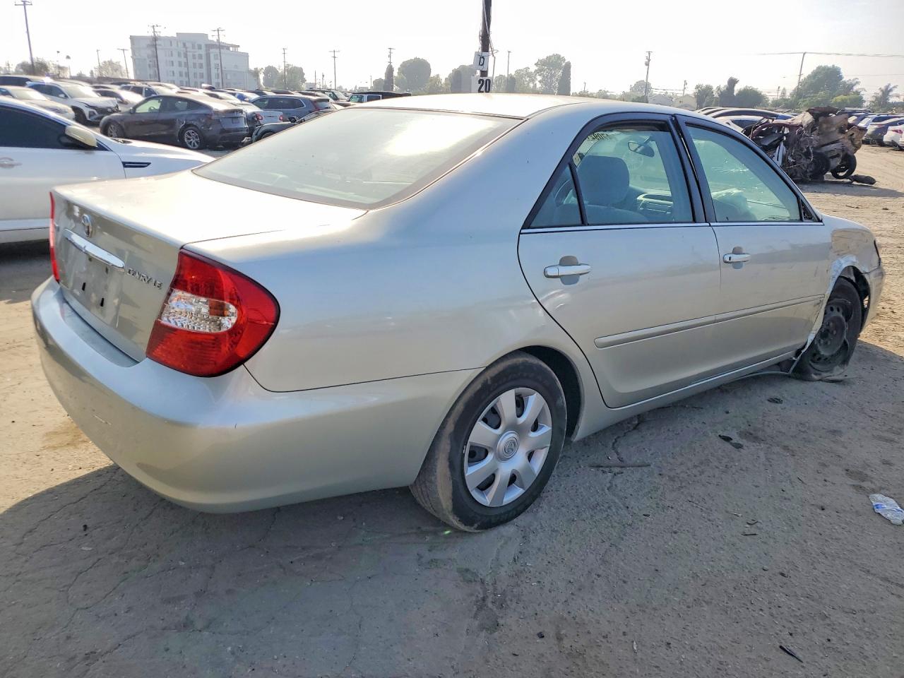 2002 TOYOTA CAMRY