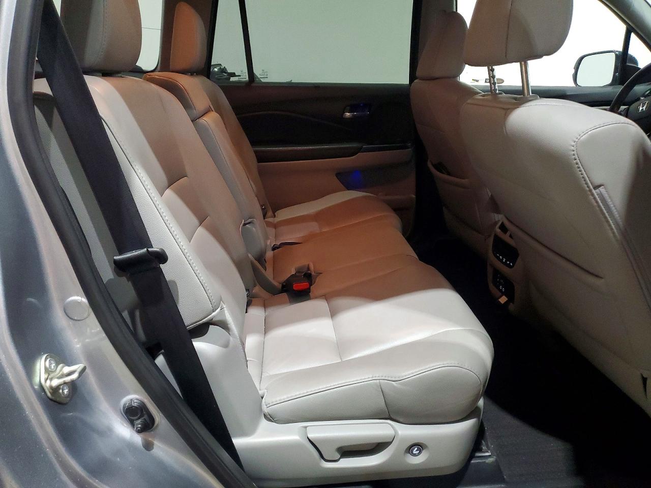2017 HONDA PILOT