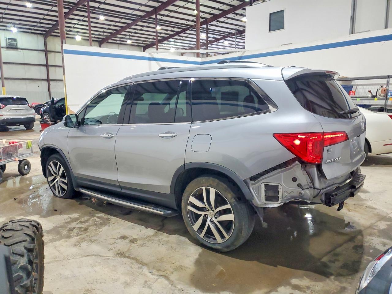 2017 HONDA PILOT