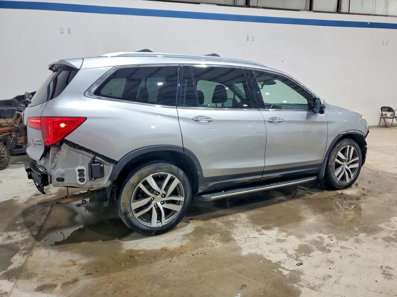 2017 HONDA PILOT