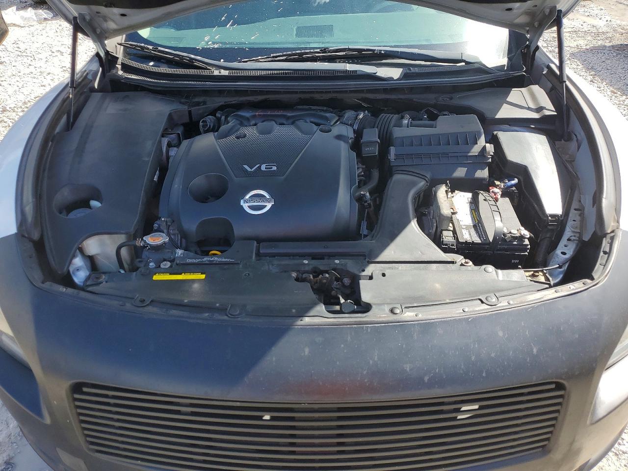 2011 NISSAN MAXIMA