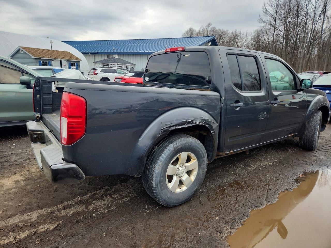 2010 NISSAN FRONTIER