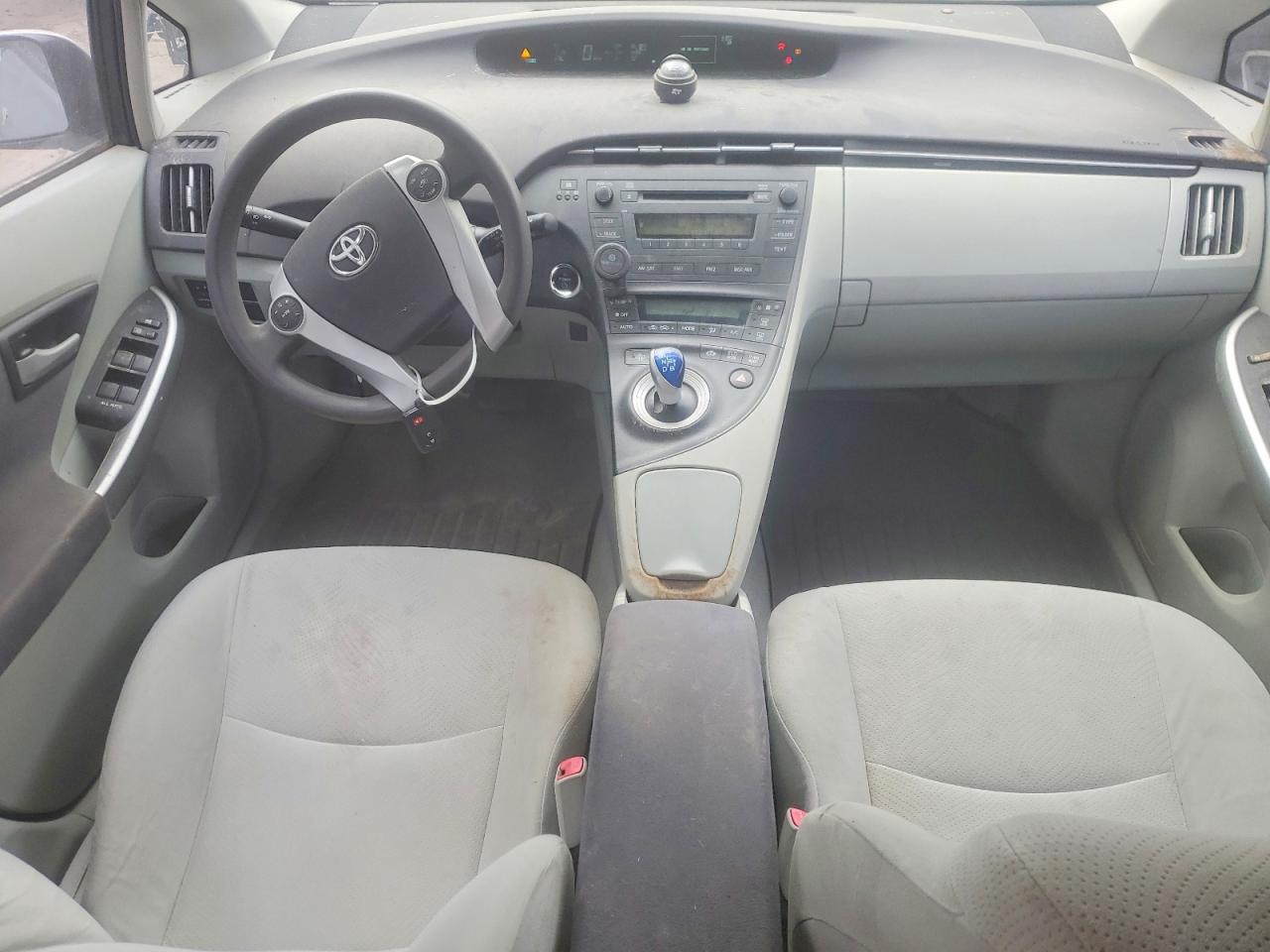 2010 TOYOTA PRIUS II