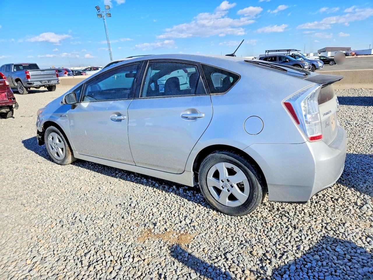 2010 TOYOTA PRIUS II