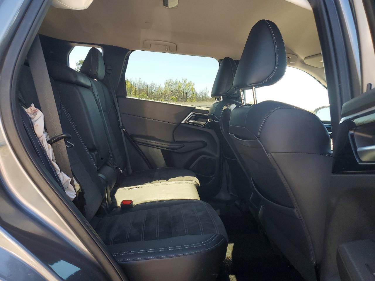 2023 MITSUBISHI OUTLANDER