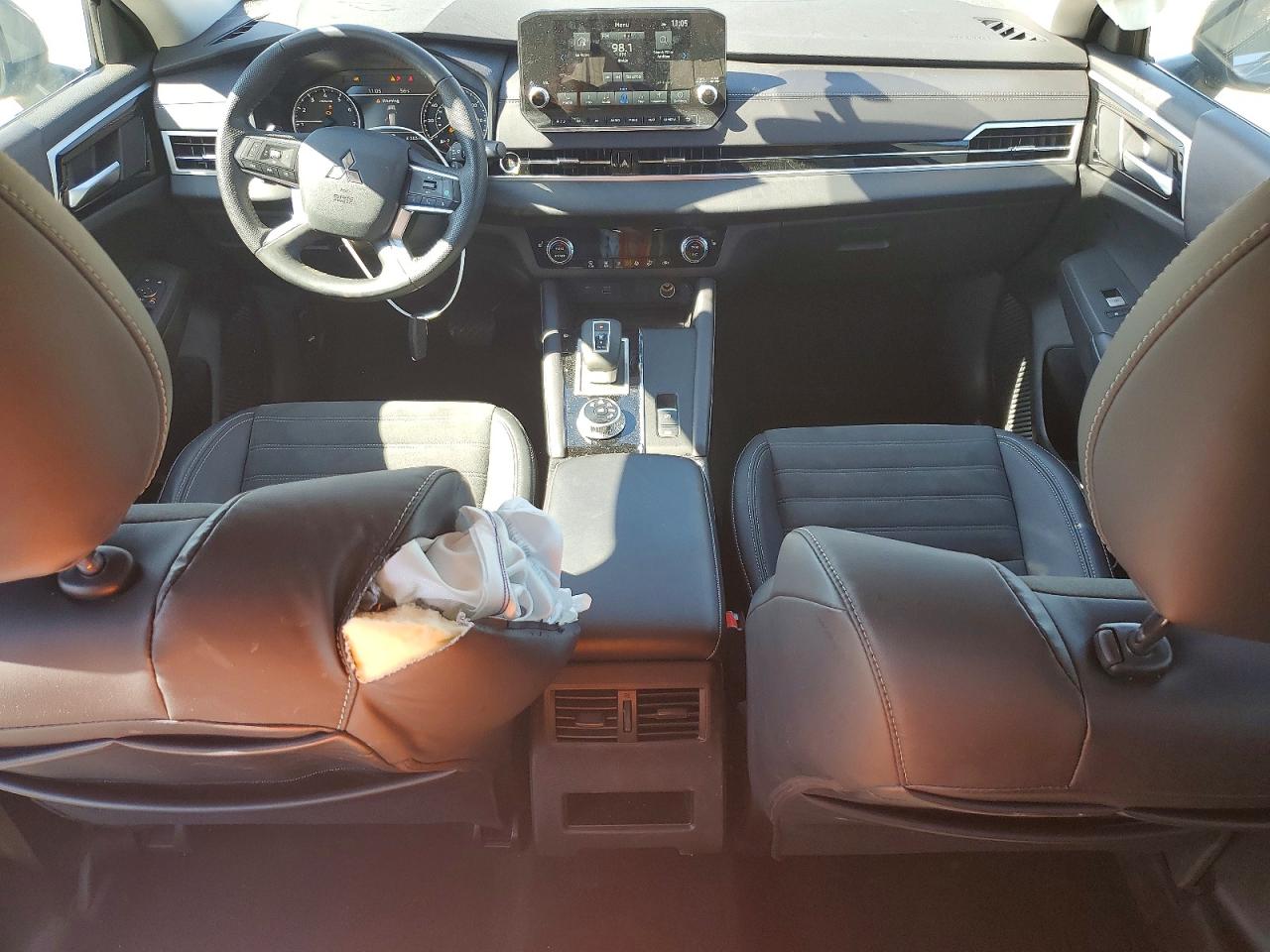 2023 MITSUBISHI OUTLANDER