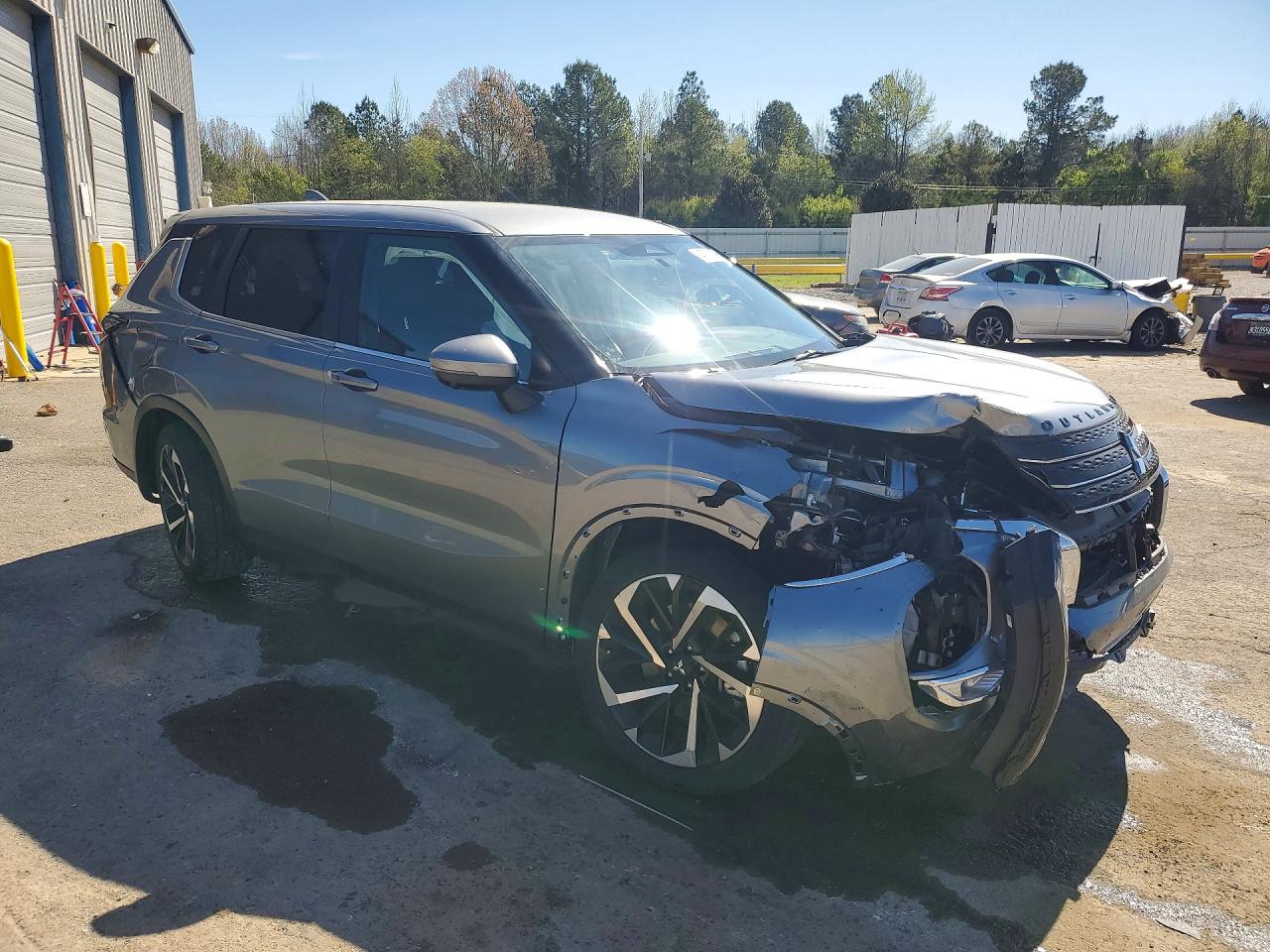 2023 MITSUBISHI OUTLANDER