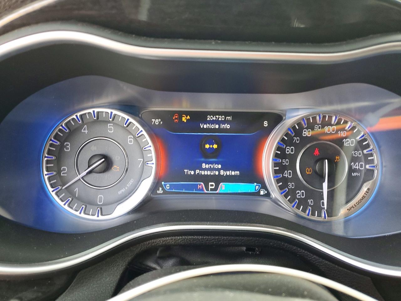 2015 CHRYSLER 200