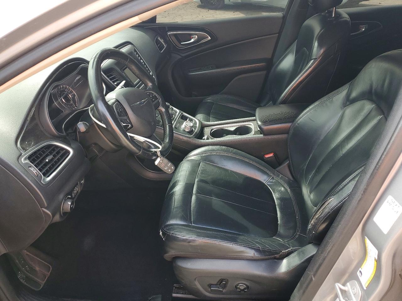 2015 CHRYSLER 200