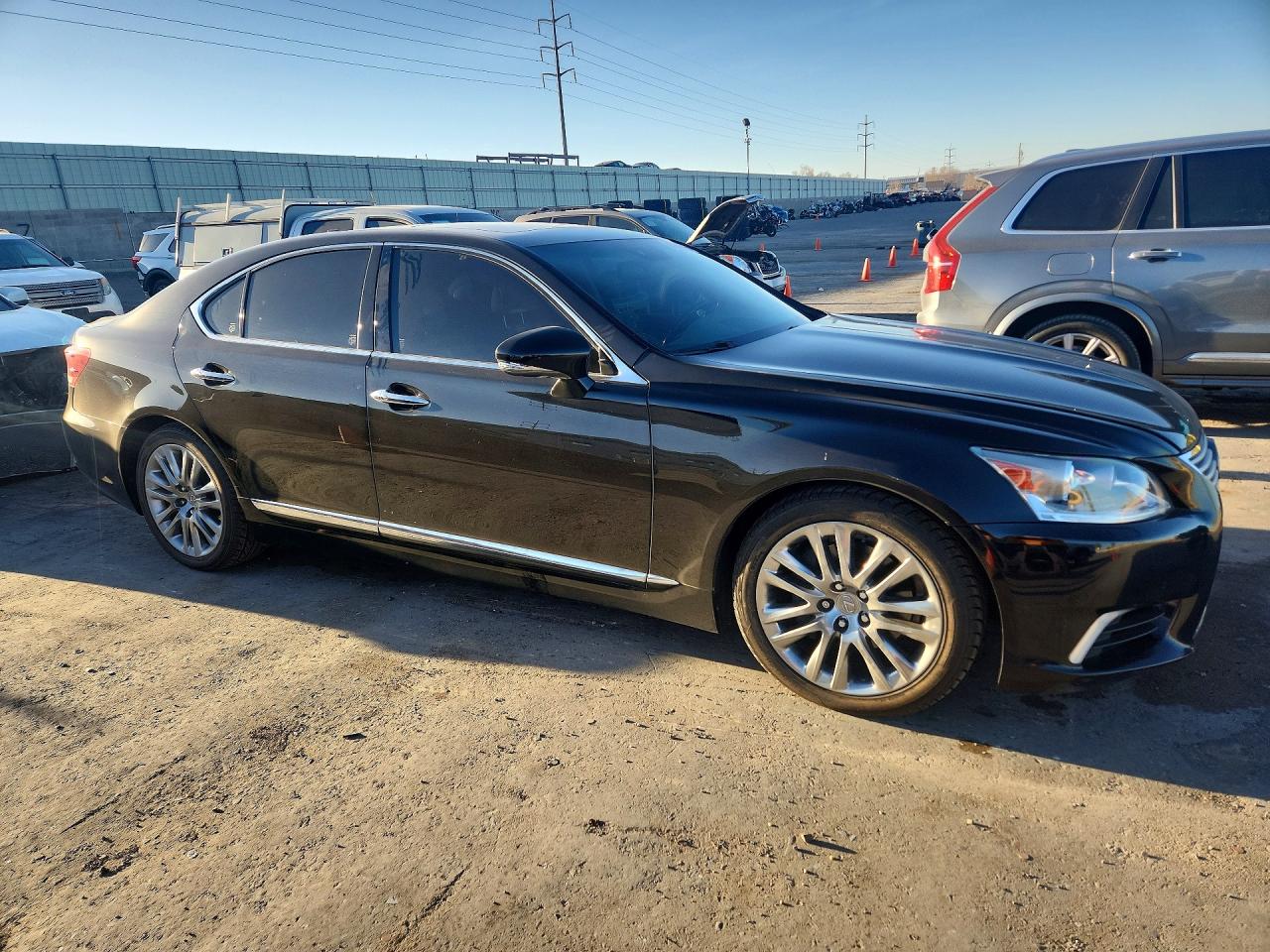 2016 LEXUS LS500