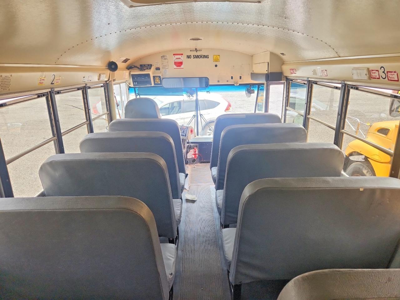2015 IC CORPORATION 3000 RE