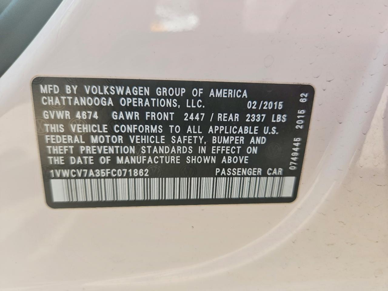 2015 VOLKSWAGEN PASSAT