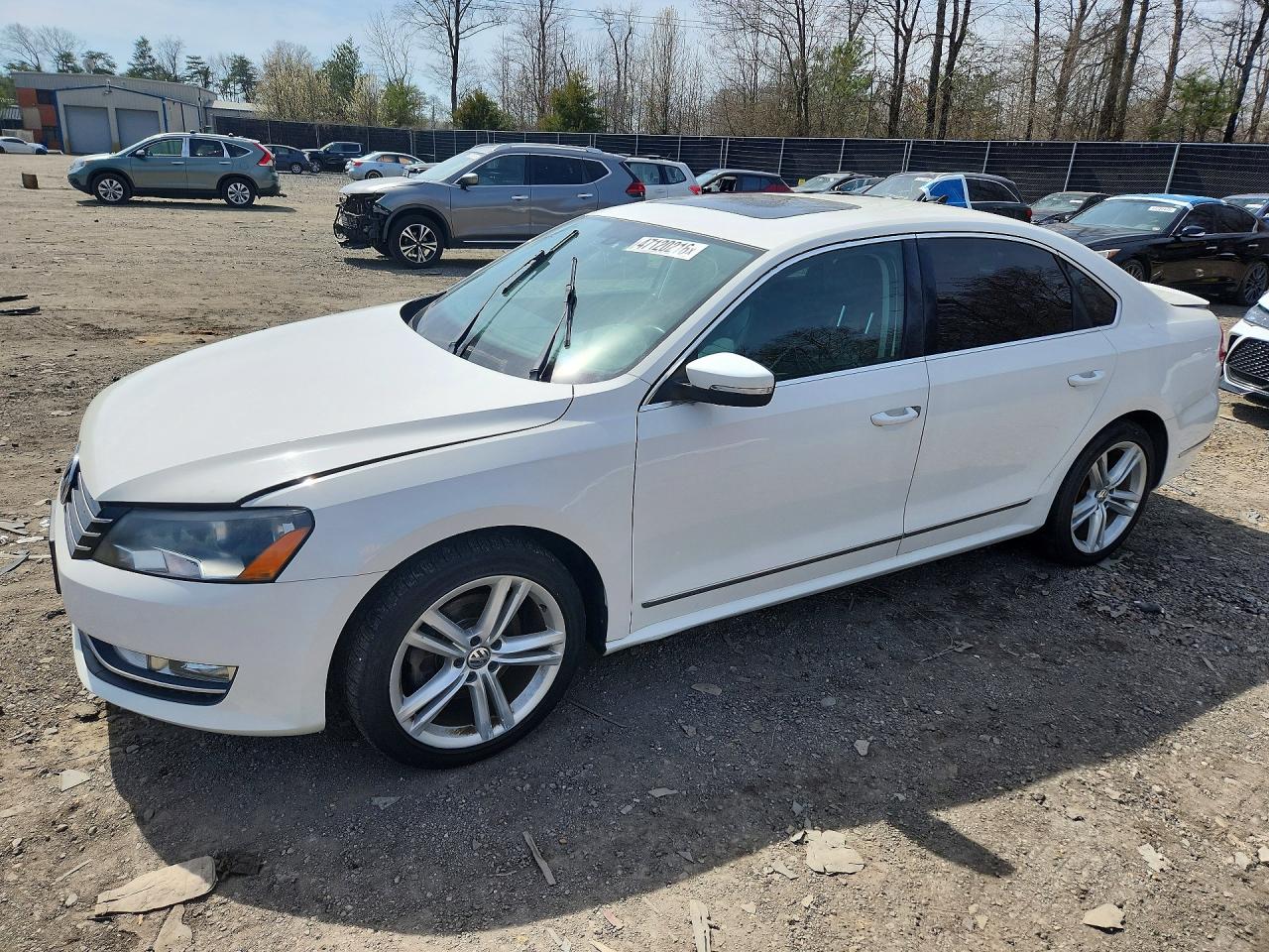 2015 VOLKSWAGEN PASSAT