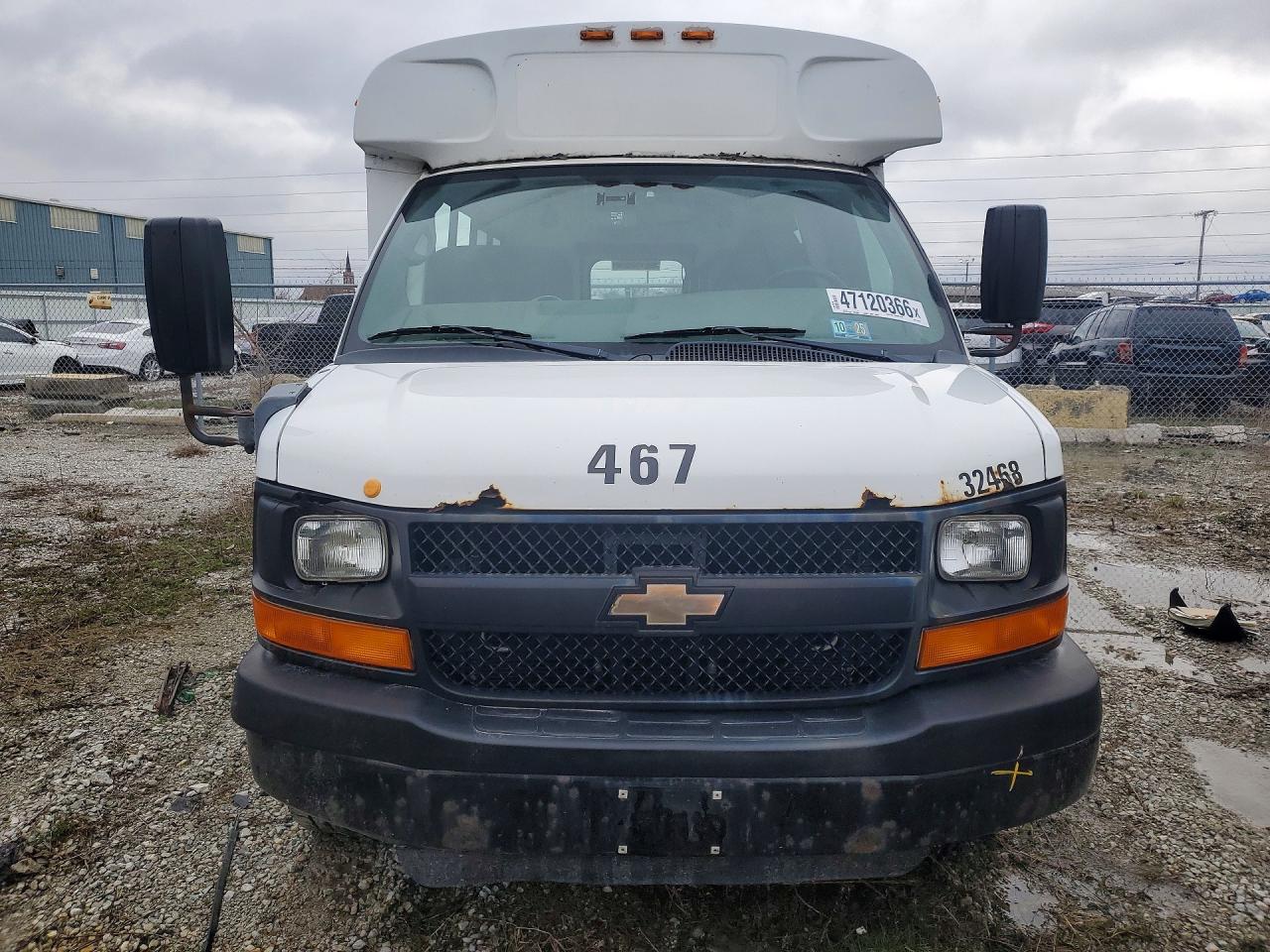 2012 CHEV EXPRESS