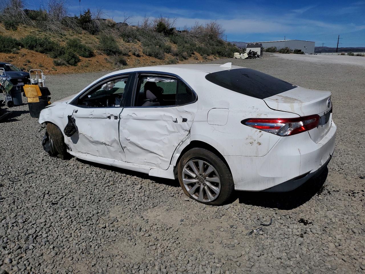 2020 TOYOTA CAMRY