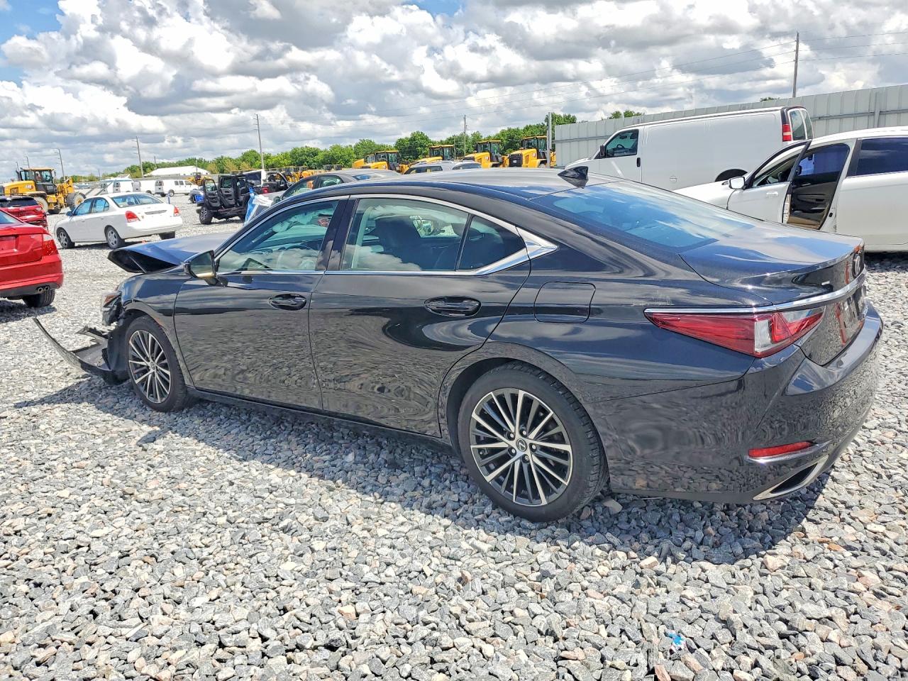 2023 LEXUS ES350