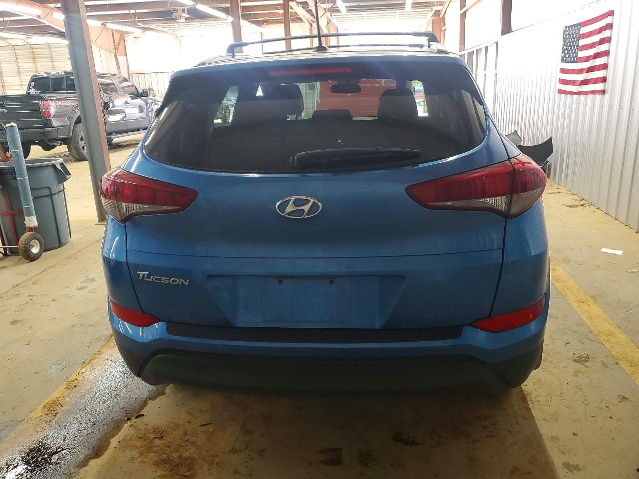 2016 HYUNDAI TUCSON