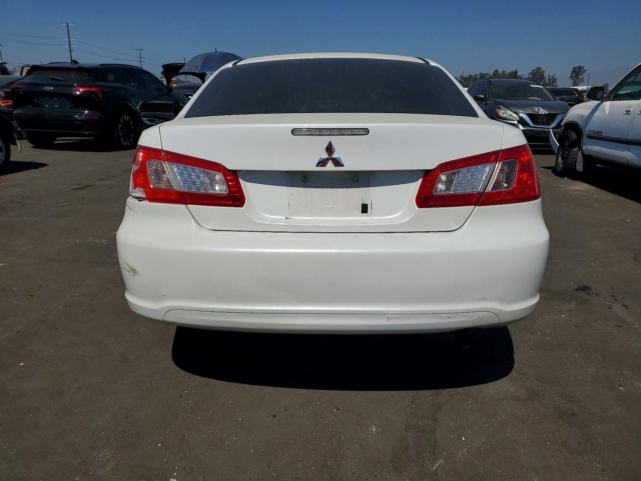 2012 MITSUBISHI GALANT