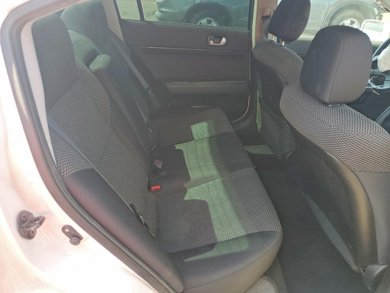 2012 MITSUBISHI GALANT