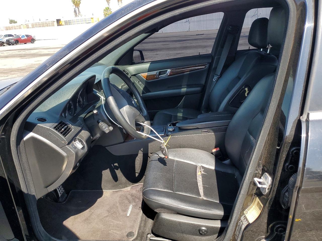 2011 MERCEDES-BENZ C-CLASS