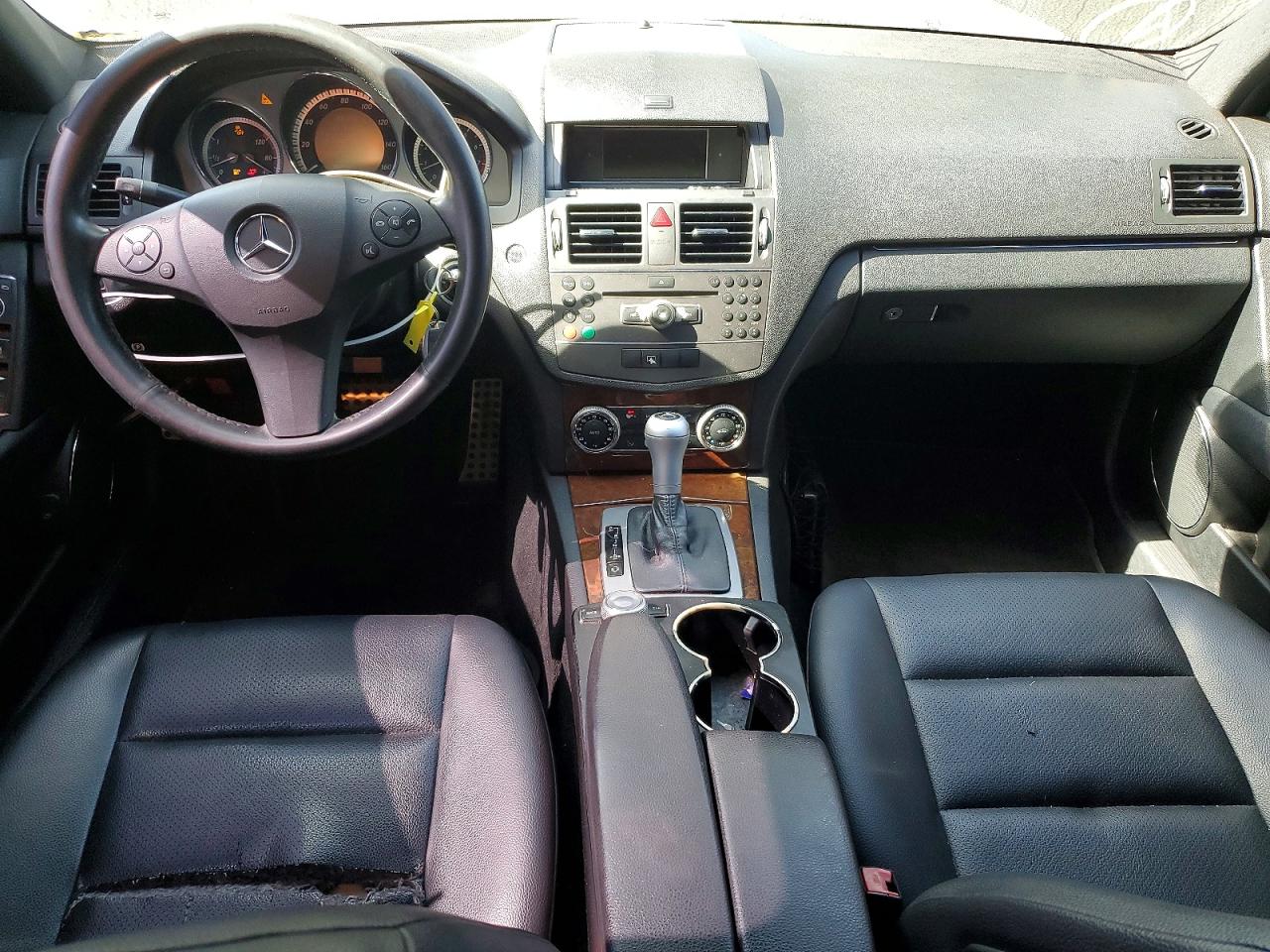 2011 MERCEDES-BENZ C-CLASS