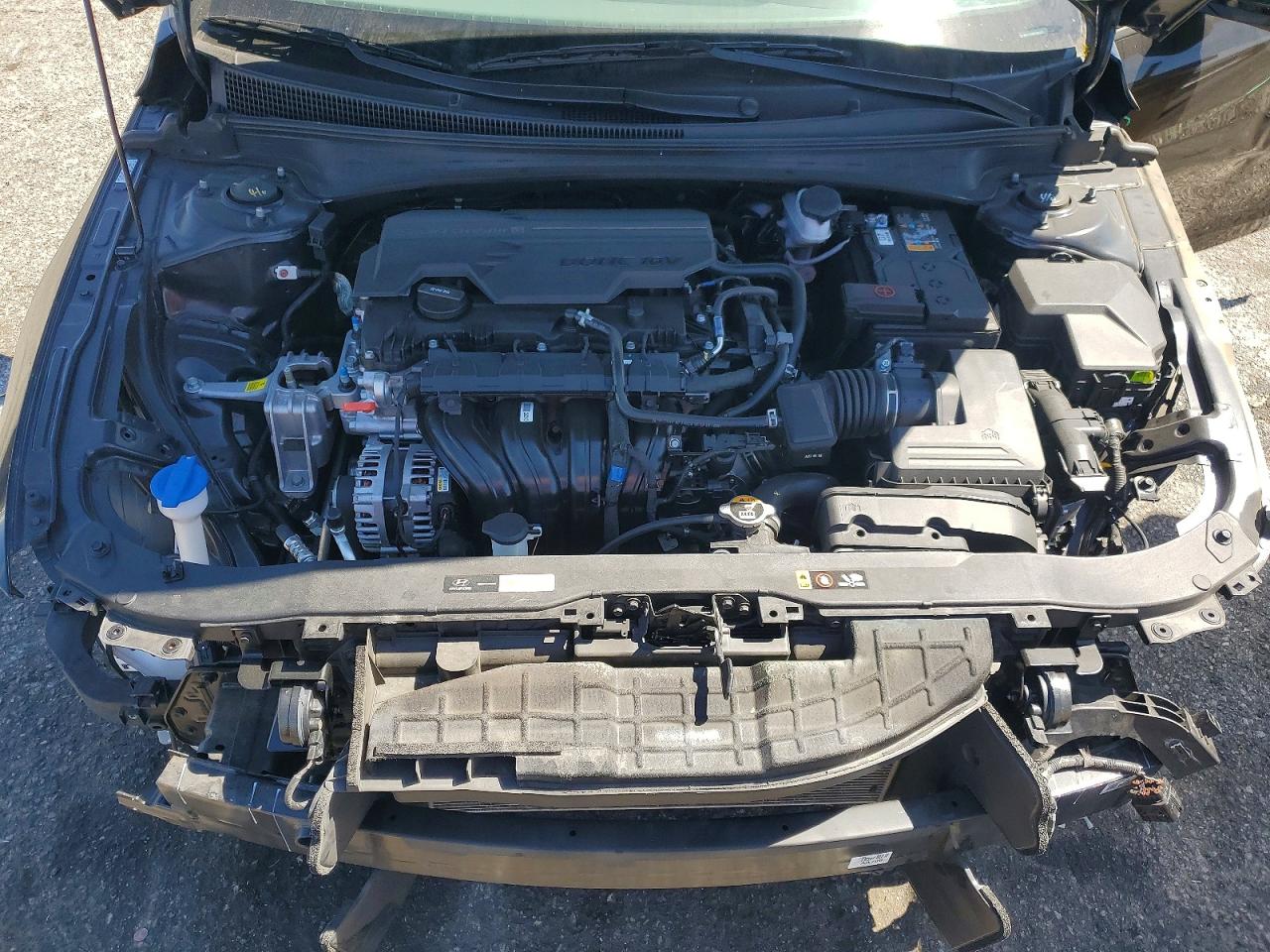 2024 HYUNDAI ELANTRA