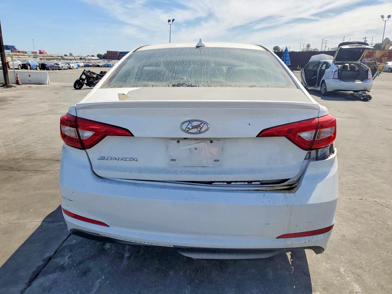 2016 HYUNDAI SONATA