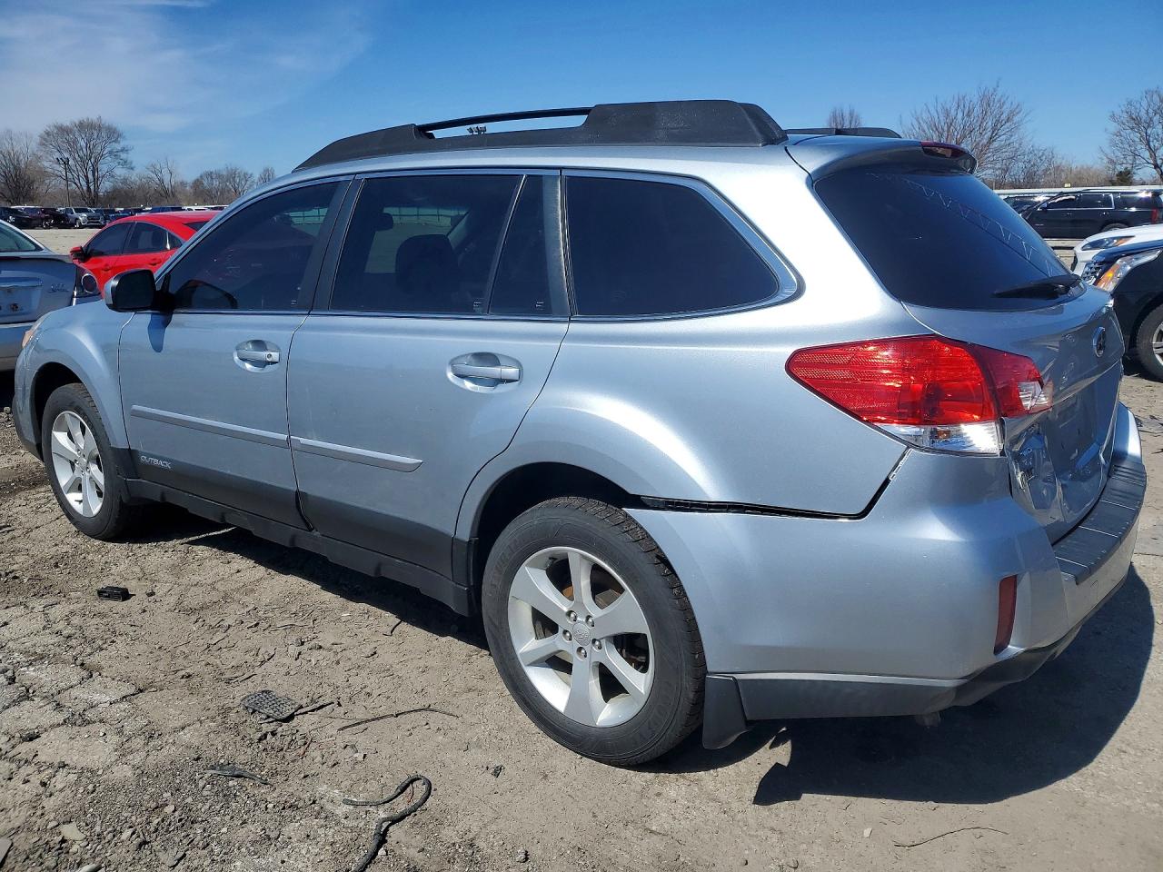 2013 SUBARU OUTBACK