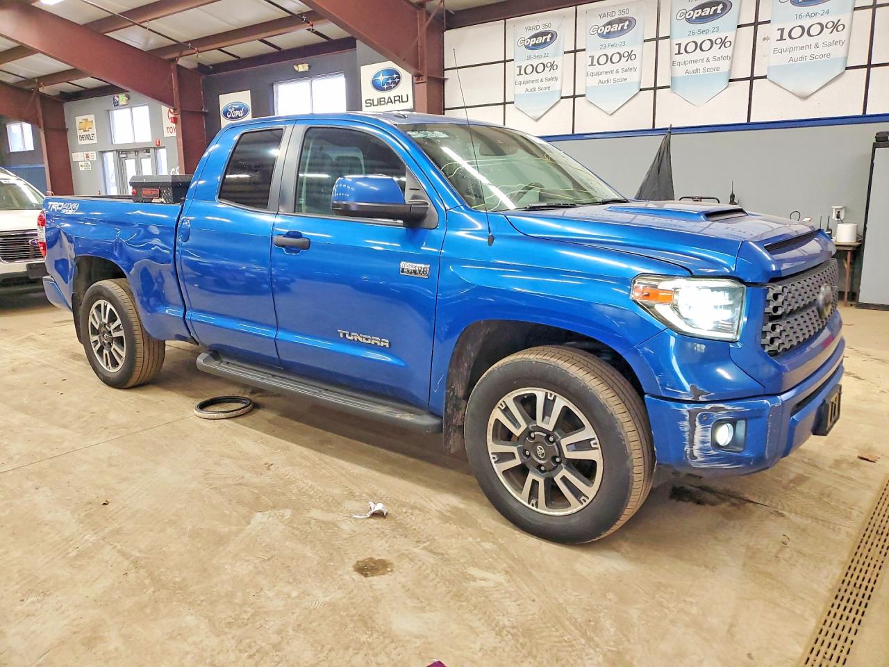 2018 TOYOTA TUNDRA