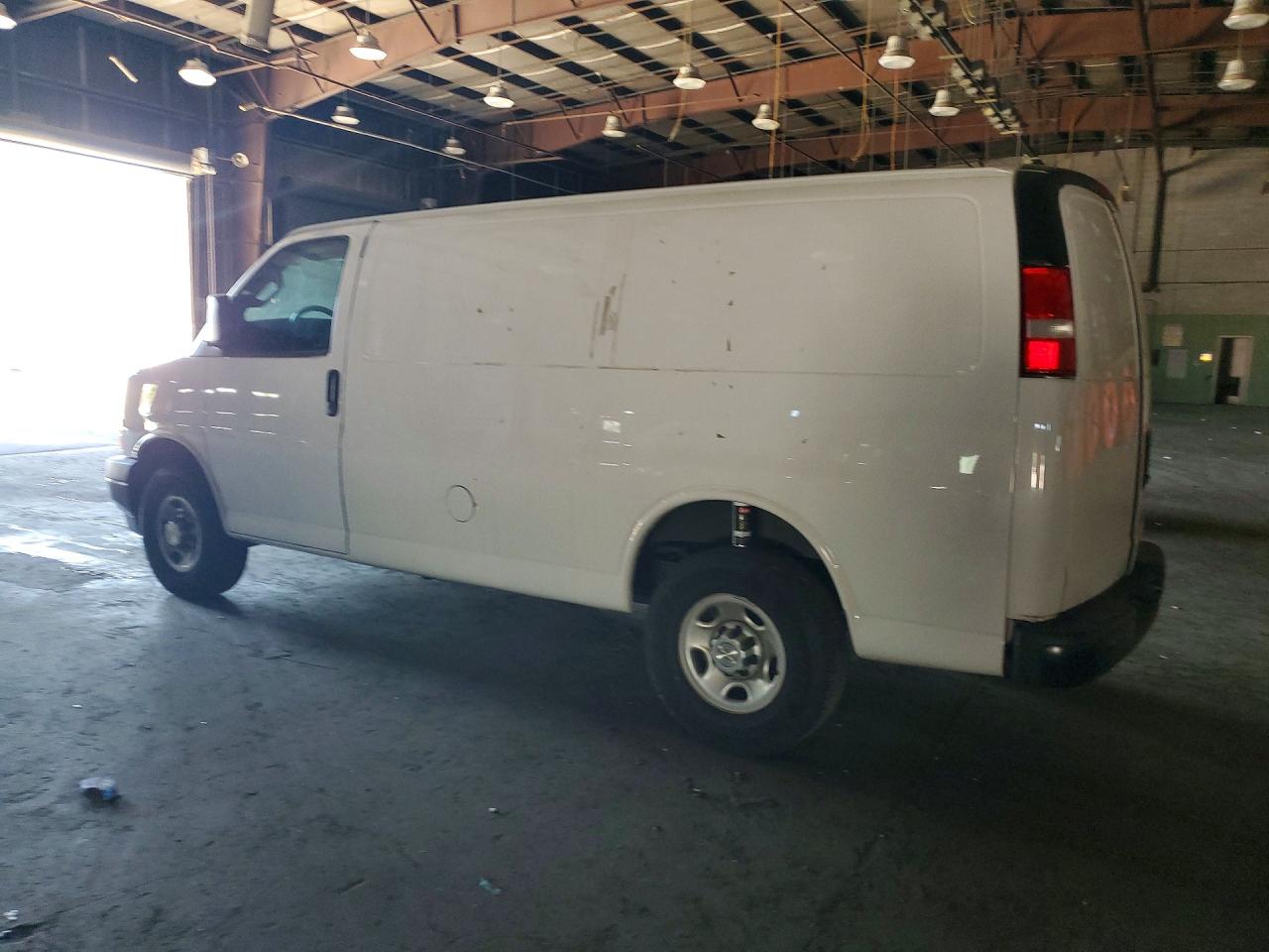 2021 CHEVROLET EXPRESS